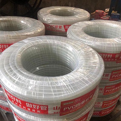 PVC KÕRGE-INTENSISUSUSUGA POLÜESTERKIUDUGA TURGUTATUD DUŠIVOOLIK